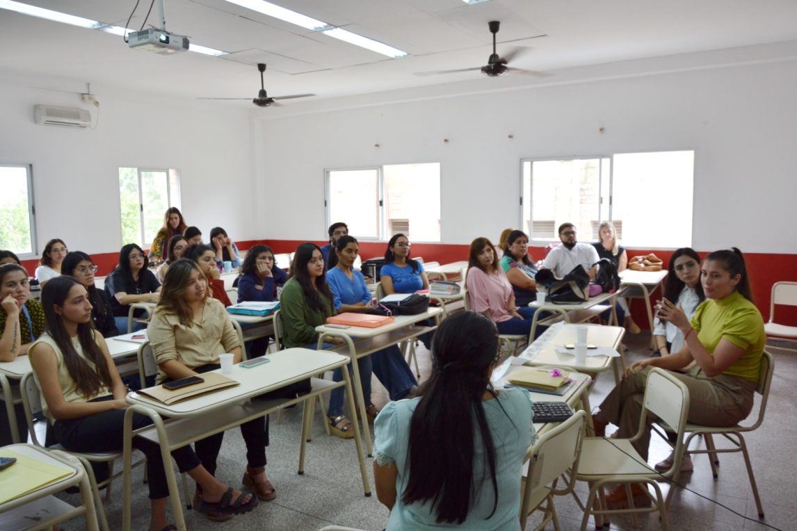 Estudiantes de Humanidades socializarán sus prácticas pre profesionales en una jornada