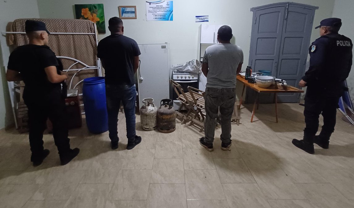 Con la detención de dos jóvenes, recuperan parte de los bienes que habían robado de una vivienda