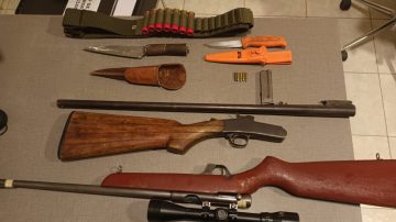 Madrugada violenta: interceptan un vehículo y secuestran armas tras un llamado por disparos