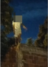 Policías de la Seccional Octava evitan que un hombre provoque una tragedia en el barrio Tradición Oeste