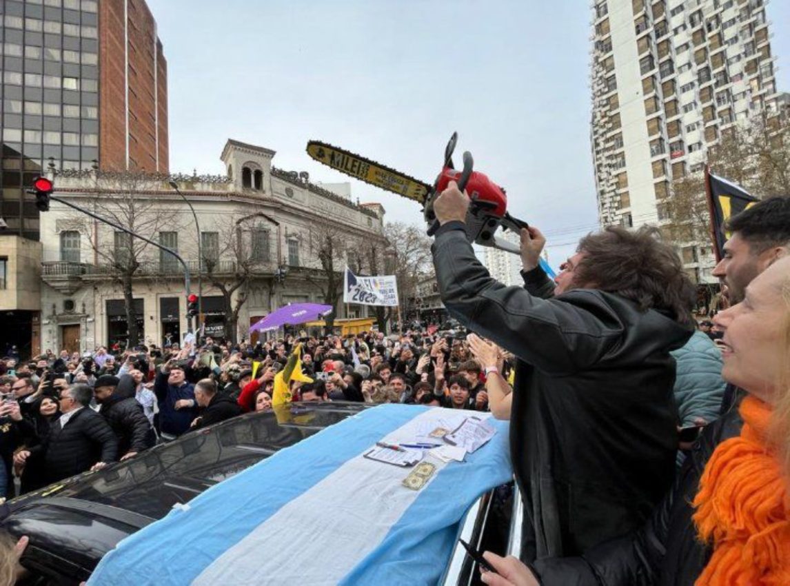 El Gobierno otorgará un “plus” a funcionarios que más empleados despidieron