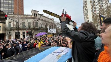 El Gobierno otorgará un “plus” a funcionarios que más empleados despidieron