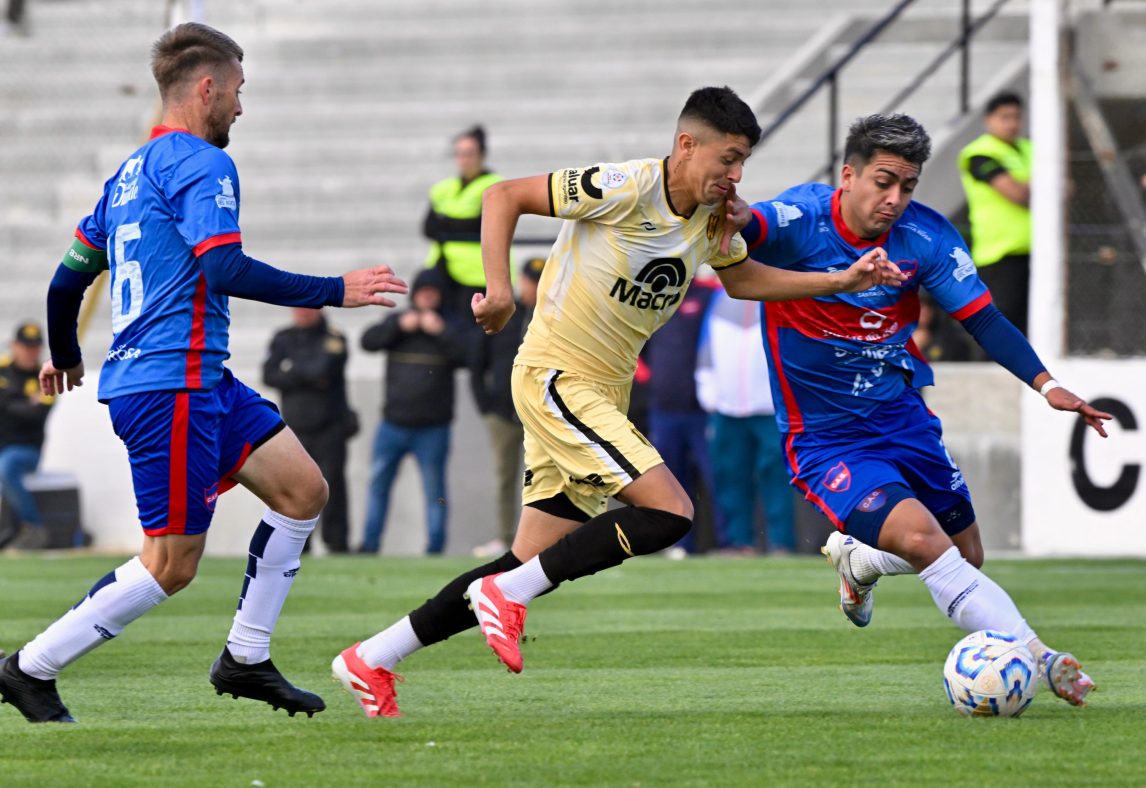 Güemes cayó ante Deportivo Madryn y se hunde en la Zona A