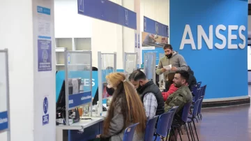 Ayuda Escolar Anual 2025: cuándo se cobra y cómo se hace el trámite