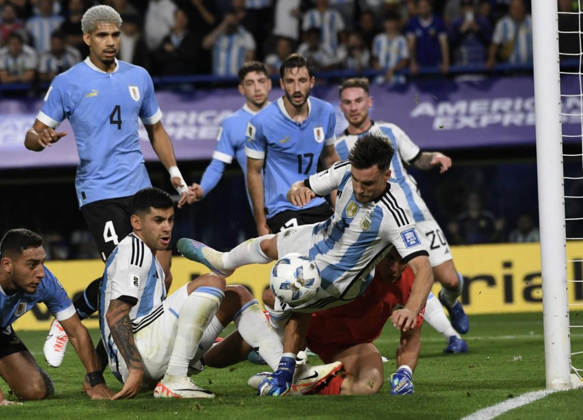 EN VIVO: Thiago Almada adelanta a La Scaloneta y la clasificación al Mundial está cada vez más cerca