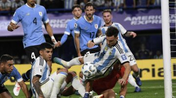 EN VIVO: Thiago Almada adelanta a La Scaloneta y la clasificación al Mundial está cada vez más cerca