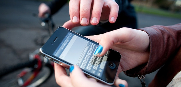 La Banda: conocido delincuente atacó a una adolescente en la calle para robarle el iPhone