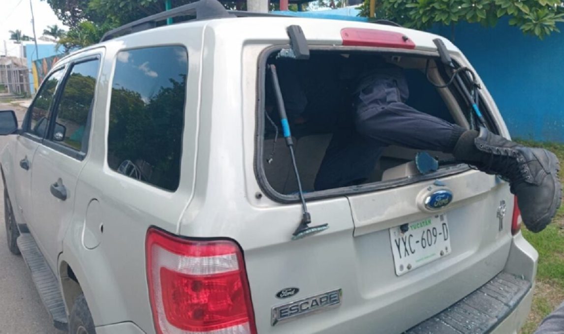 Desesperación y susto: bebé de un año quedó encerrada en un auto