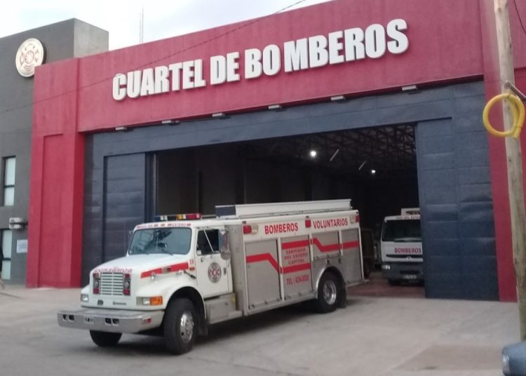 Vecinos alertan su preocupación por quema de pastizales en Santiago y La Banda