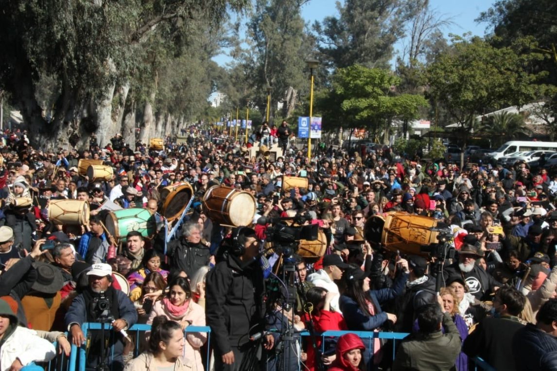 Santiago vibrará hoy con el latido de los Bombos: cobertura única de Info del Estero