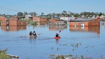 En qué consisten los tres días de duelo decretados por Milei y la ayuda económica a Bahía Blanca