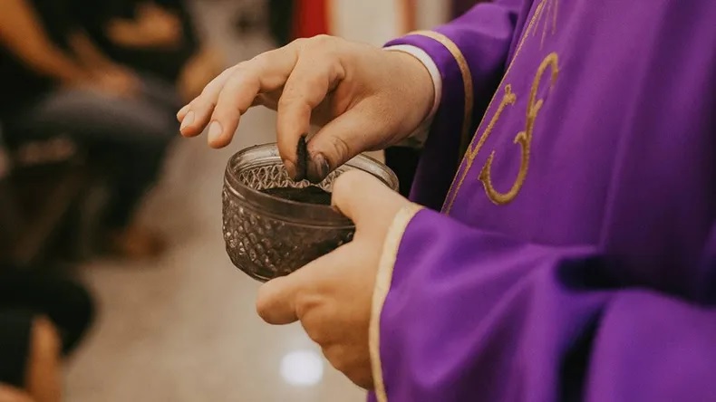 La Iglesia inicia la Cuaresma con la celebración del Miércoles de Ceniza