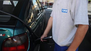 Atención santiagueños: desde la medianoche, aumentará el precio de la nafta y el gasoil