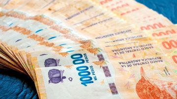 Un hombre de 79 años sufrió un millonario robo tras conocer a una mujer en un campeonato