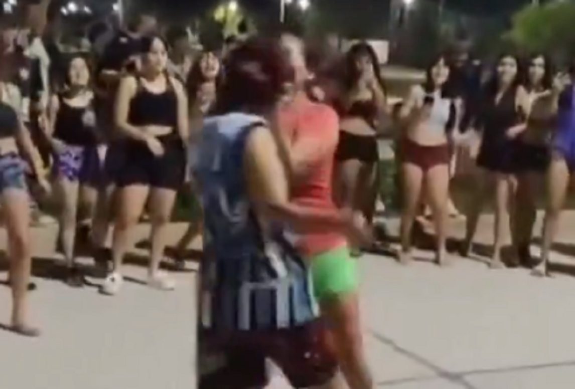 VIDEO | Ni en 100% Lucha se animaron a tanto: denuncian peleas constantes en el Villa del Carmen