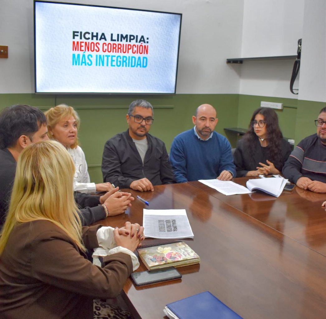 Mirolo y Giménez impulsan “Ficha Limpia” en Santiago del Estero