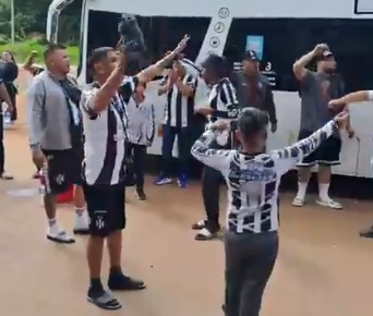 Fiebre ferroviaria: hinchas santiagueños ya viajan rumbo a Río de Janeiro para alentar a Central Córdoba