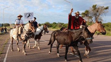 FOTOS: El Vallecito de Sumampa Viejo formó parte del paso de gauchos peregrinos hacia Luján