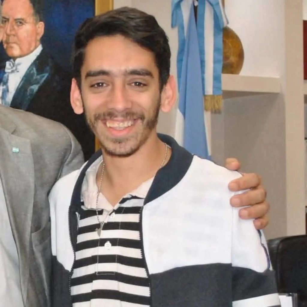 Dolor por el fallecimiento de Gabriel López Pepa, joven investigador santiagueño