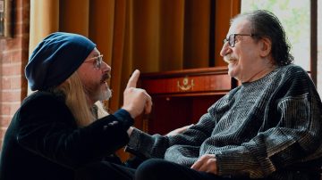 “¡Hola maestro!”, “¡Maestro vos!”: Charly García se reencontró con el artista Helmut Ditsch