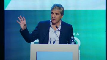 Luis Caputo calificó a la reforma del Banco Central como “la más importante de los últimos cien años”