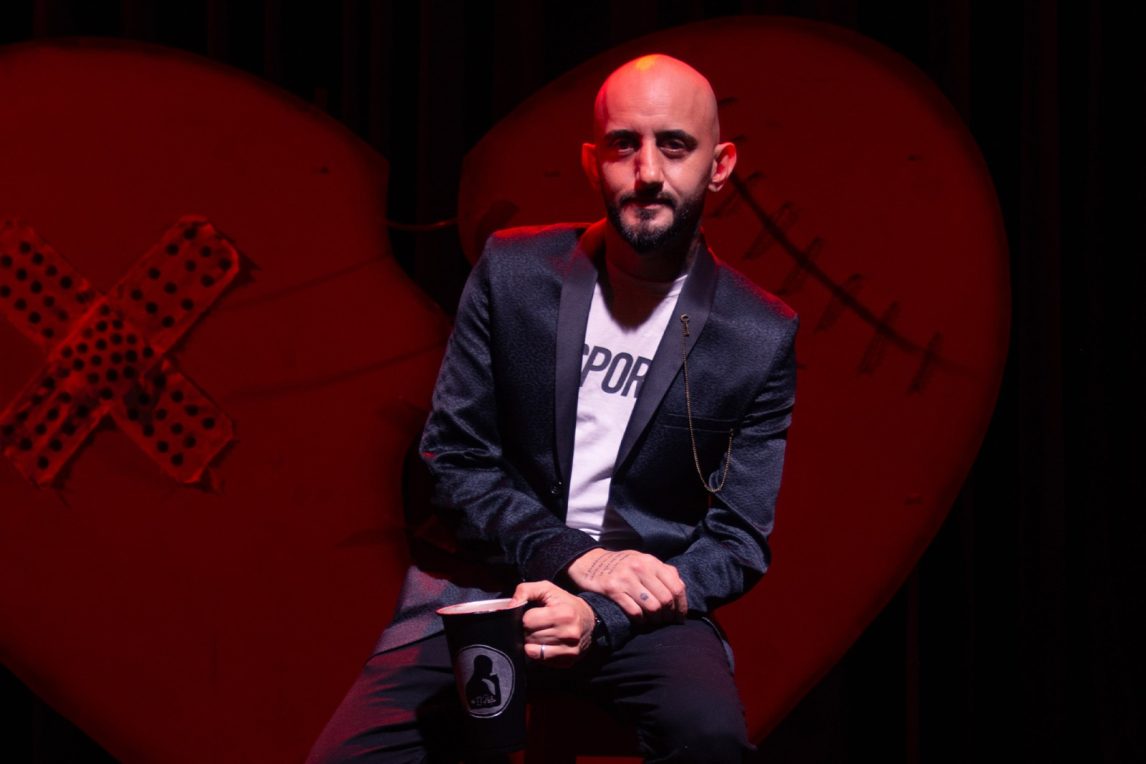 Gonzalo “El Pela” Romero llega a Santiago del Estero con su nueva charla #BastaDeAmoresDeMierda