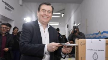 Santiago vota gobernador: ¿primera semana de agosto?