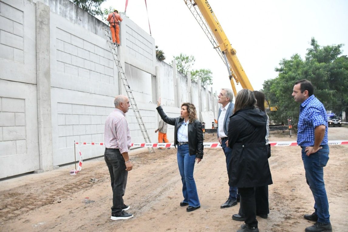 Un muro perimetral en el cementerio La Piedad procura garantizar mayor seguridad