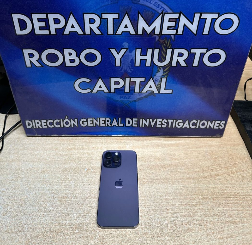 Recuperaron un celular de alta gama, robado de una camioneta al frente al Club Colón