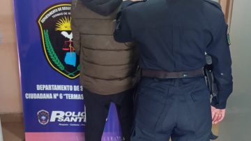 Fugitiva con pedido de captura nacional, fue reducida tras una intensa persecución en Río Hondo