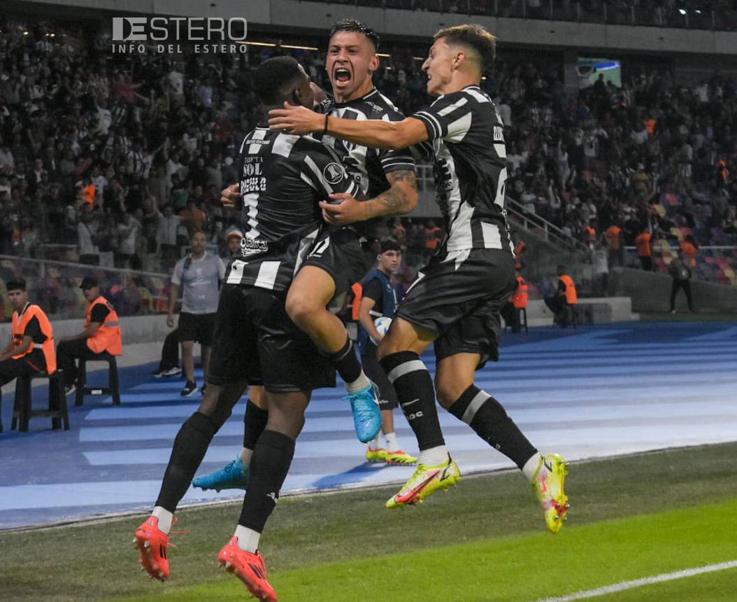 Central Córdoba vence 2 a 1 a Táchira en un electrizante primer tiempo