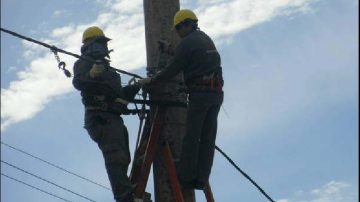 Atención a los cortes de luz programados para este jueves y el viernes en Santiago
