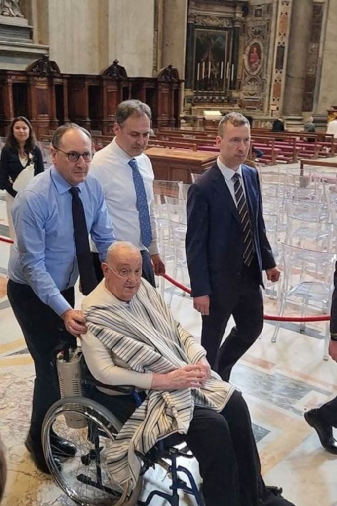 El detalle argentino con el que se presentó el Papa Francisco en la Basílica de San Pedro
