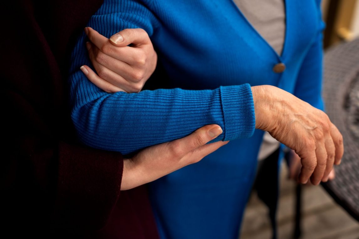 Se conmemora hoy el Día Mundial del Parkinson: las señales que no deben ignorarse