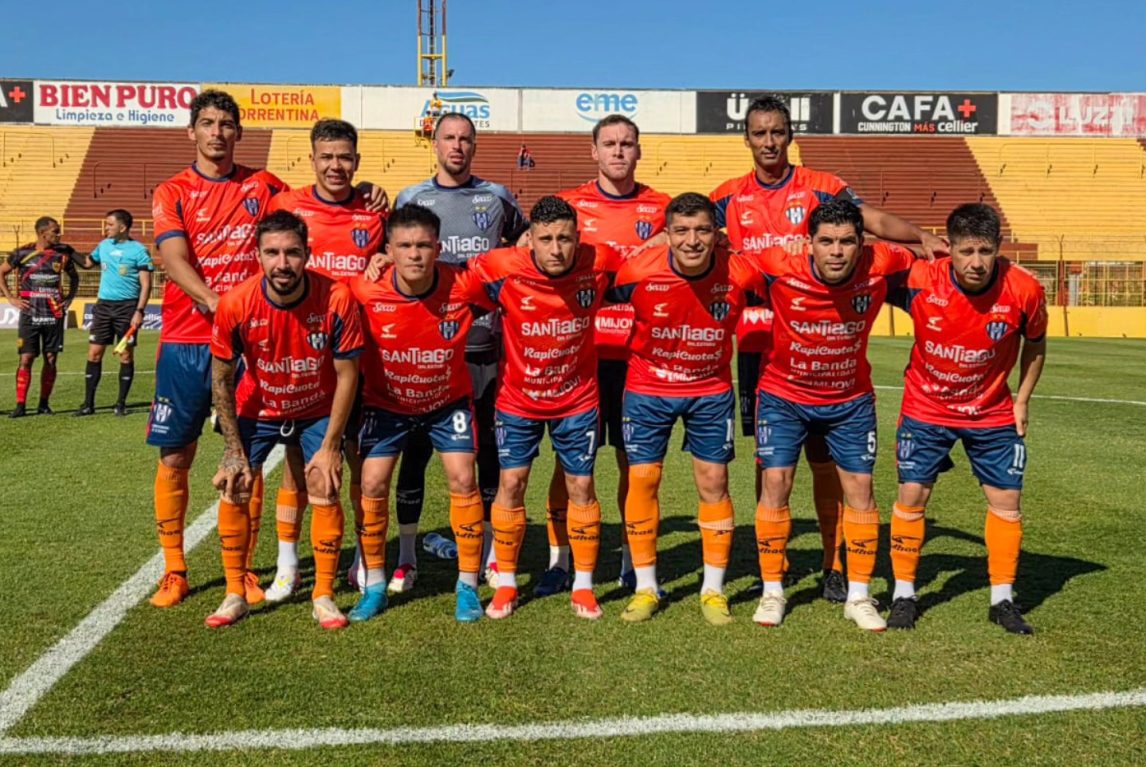 Sarmiento dejó escapar tres puntos y perdió en Corrientes ante Boca Unidos