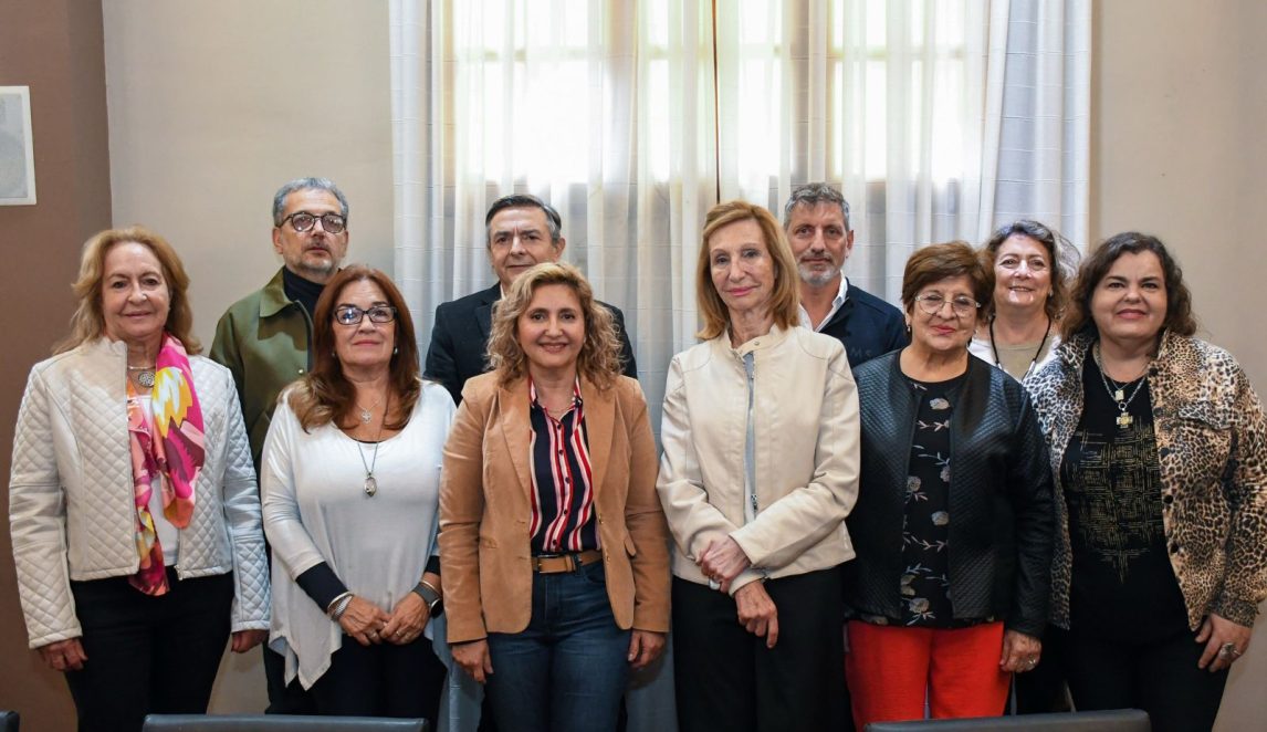 La Municipalidad de Capital presentó un nuevo encuentro solidario de la Fundación Mujer en el parque Sur