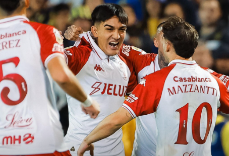 Huracán venció a Rosario Central por 1 a 0 y es el primer semifinalista del Torneo Apertura 2025