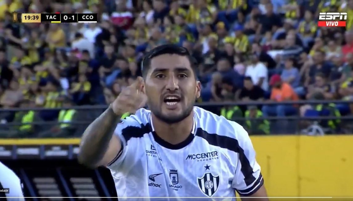 Soberbio cabezazo de Jonathan Galván para el 1 a 0 de Central Córdoba sobre Táchira en Venezuela