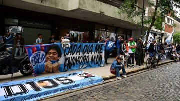 Hoy se reanuda el juicio por la muerte de Diego Maradona