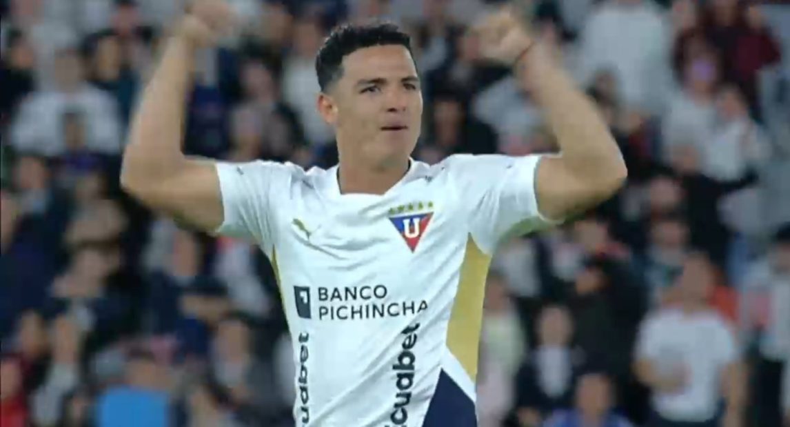 Video: el gol de la Liga de Quito llegó por un descuido en la marca de Central Córdoba