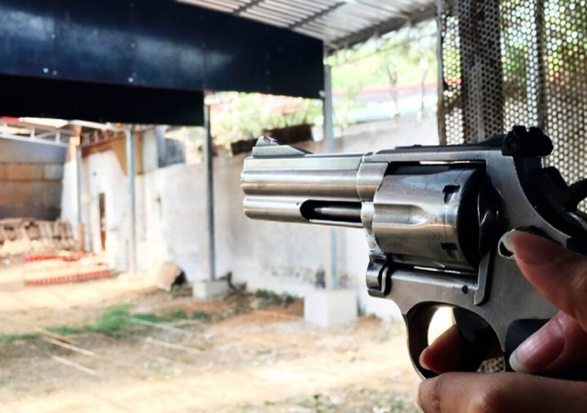 Un niño de 12 años se disparó accidentalmente en la pierna cuando manipulaba un arma de su abuelo