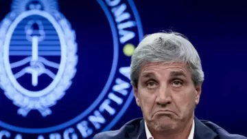 Caputo descartó un rescate para endeudados: “Nos tenemos que hacer cargo de nuestras decisiones”