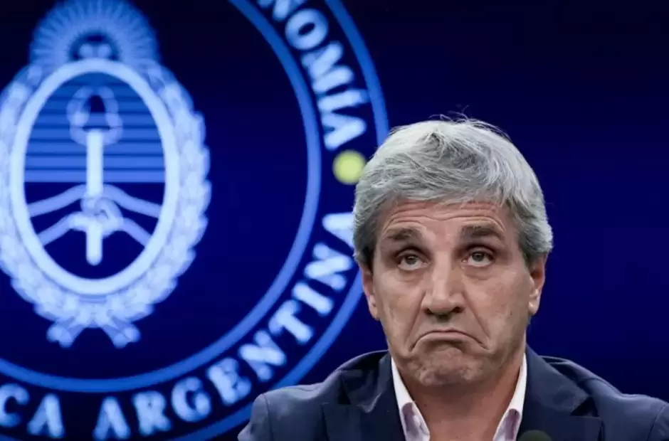 Caputo descartó un rescate para endeudados: “Nos tenemos que hacer cargo de nuestras decisiones”