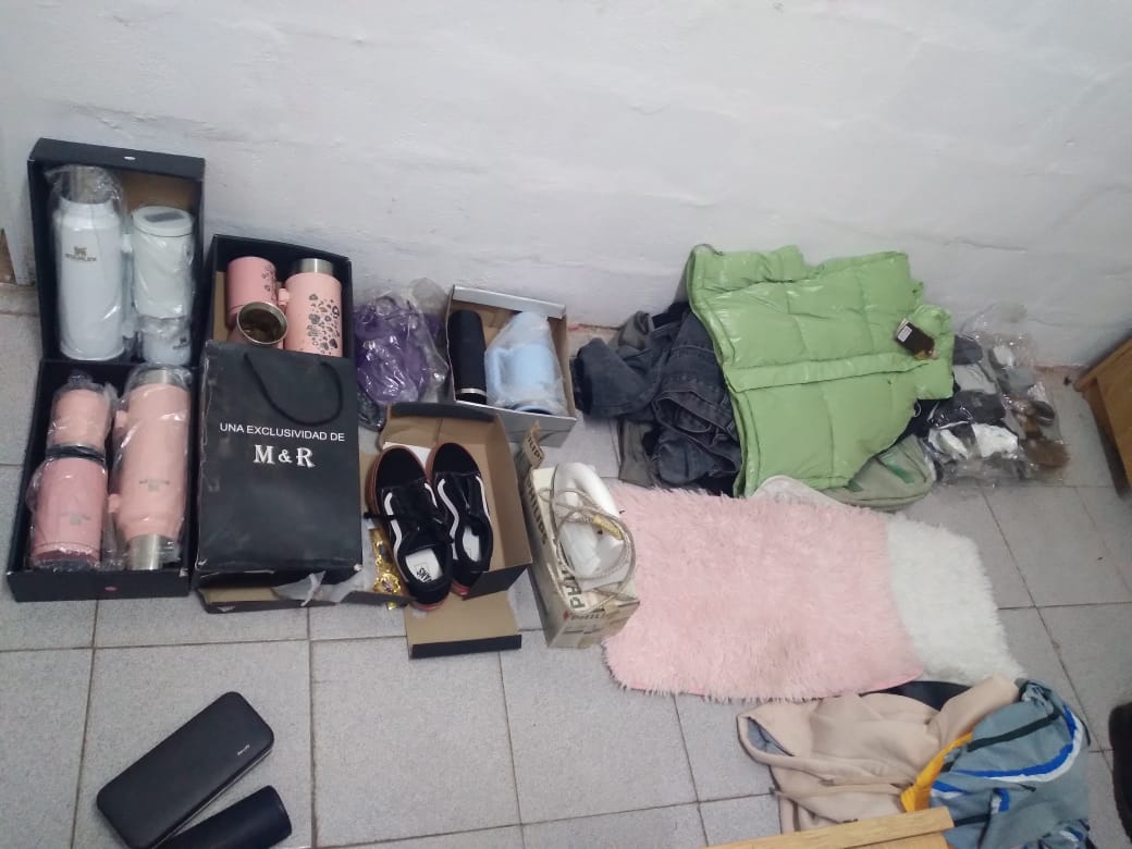 Sol de Julio: allanan un domicilio y atrapan a un hombre que robó numerosos bienes