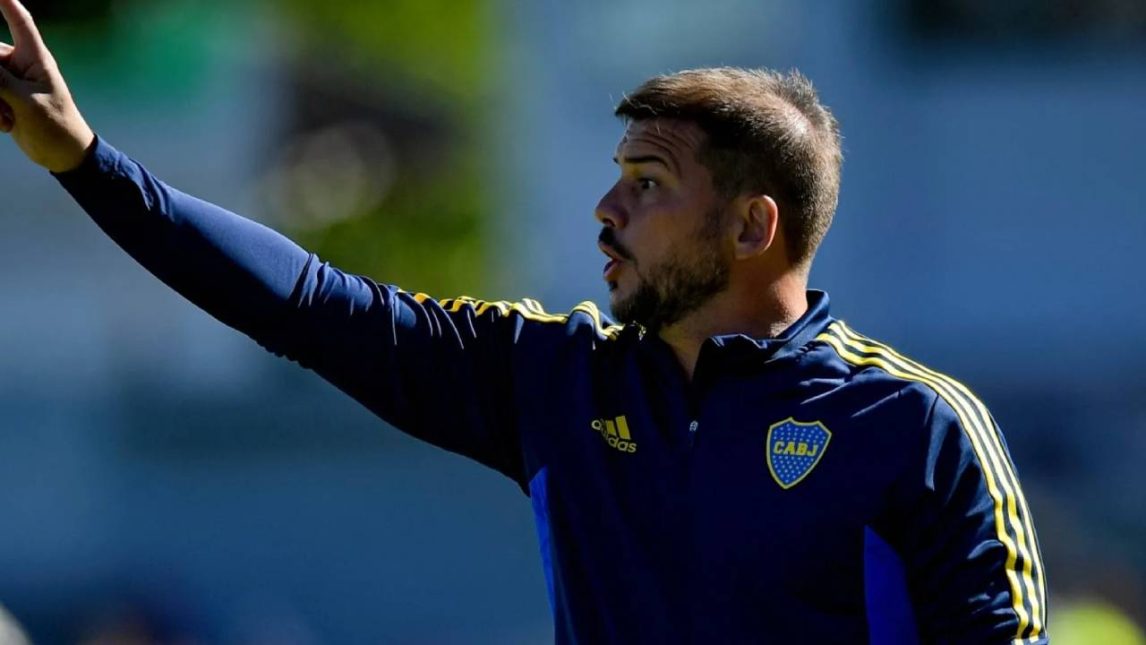 Boca, con Herrón otra vez de DT interino, busca la punta de la Zona A ante Tigre