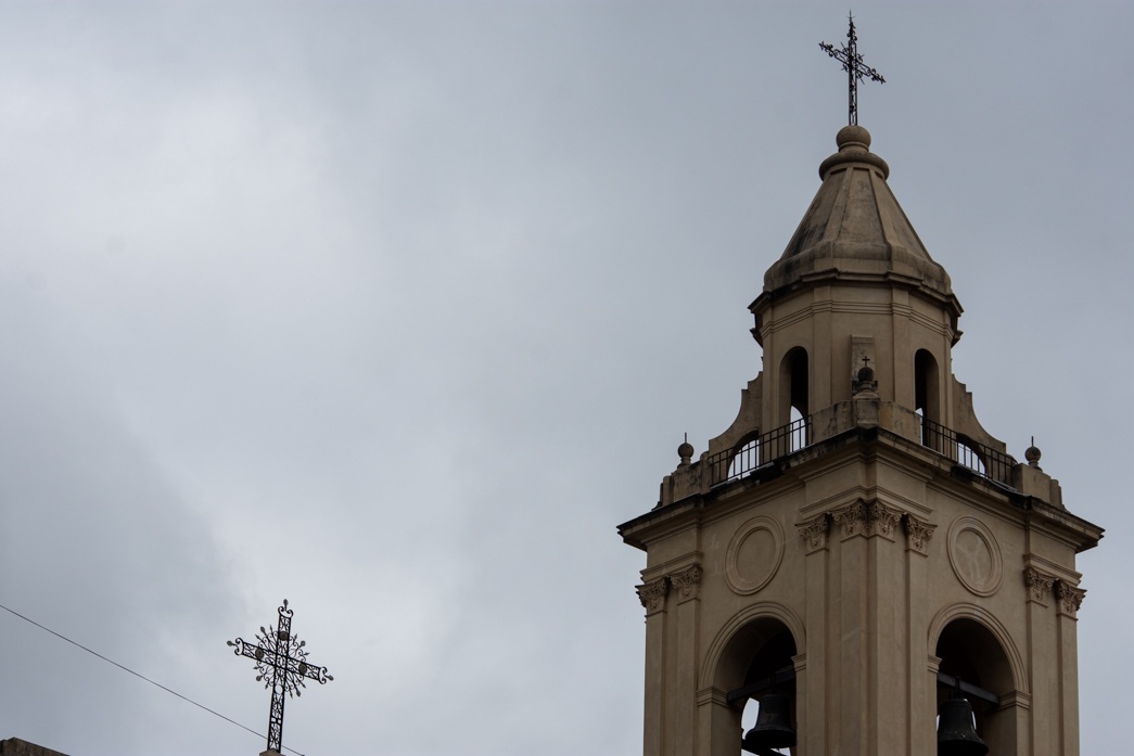 Anticipan un viernes nublado y fresco con máxima de 28° para la Madre de Ciudades