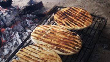 Motochorro fue detenido tras arrebatarle el celular a una señora que vendía tortillas