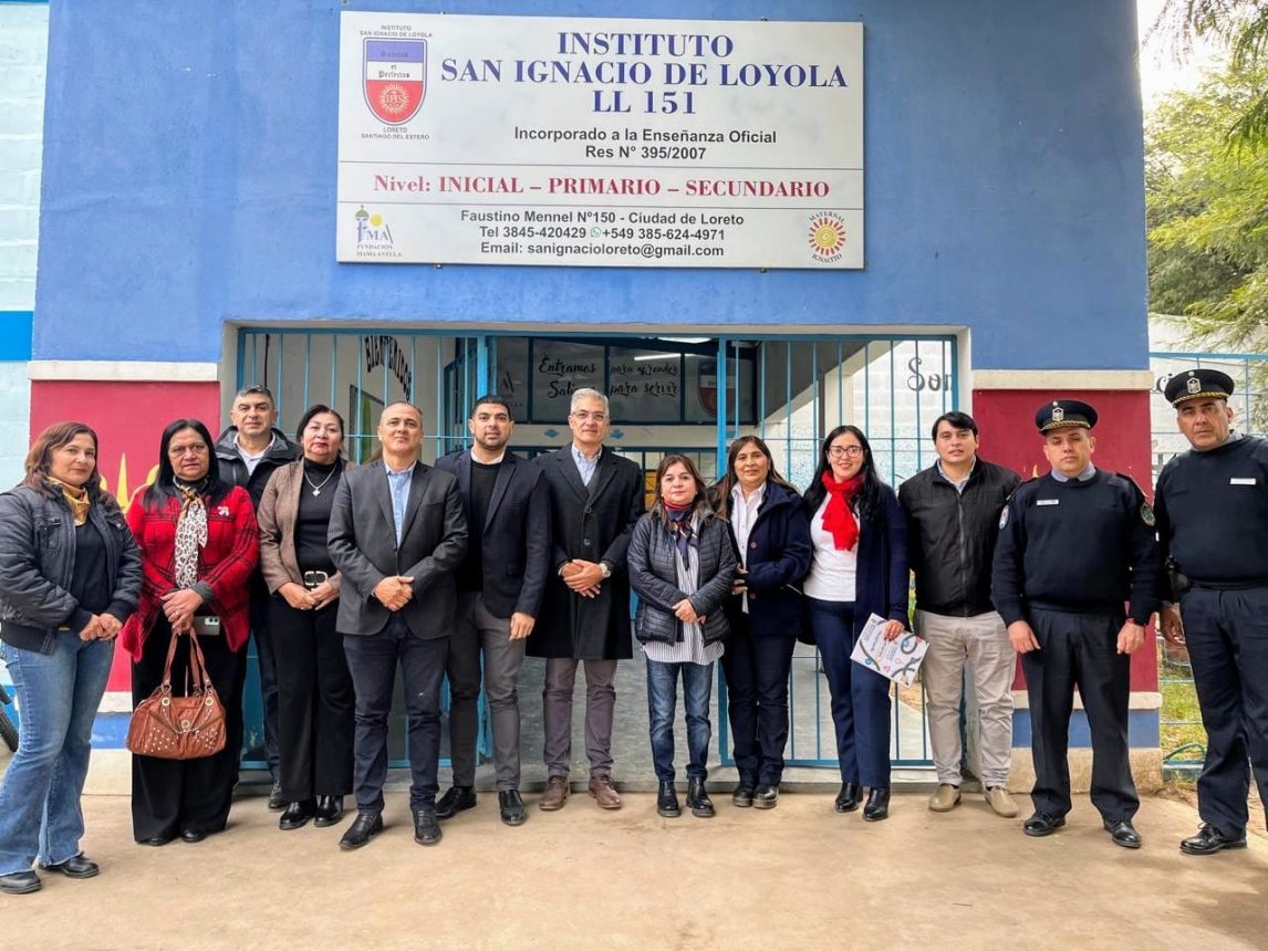 El Gobierno entregó material didáctico sobre seguridad vial a escuelas de Loreto