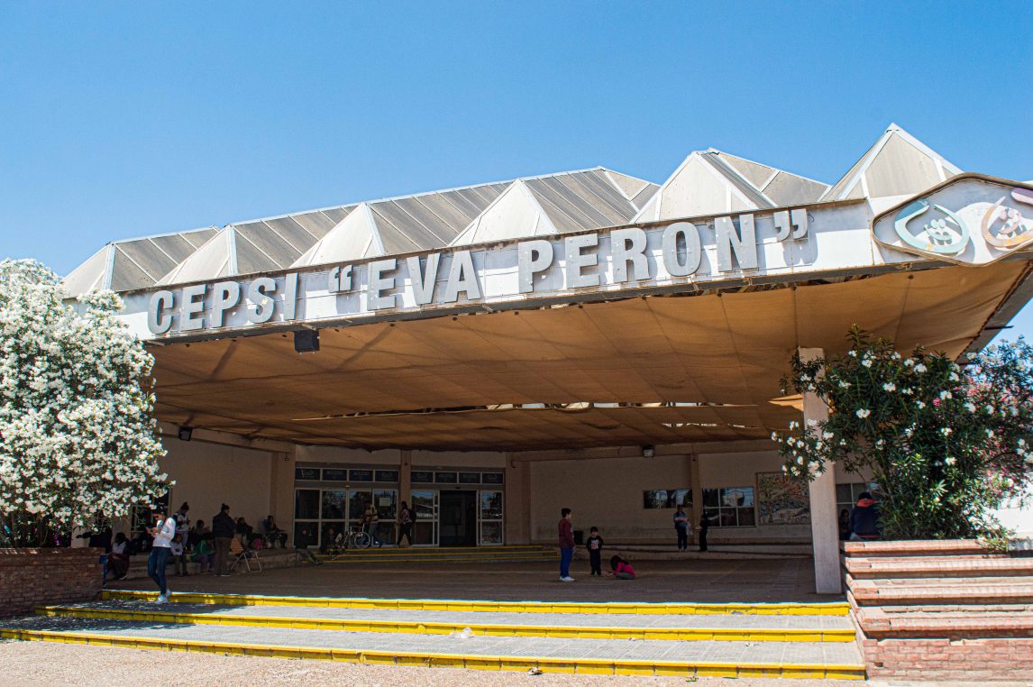Adolescente ingresó al CePSI por un traumatismo en la mano; su madre lo había golpeado