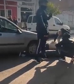 Video sensible: un automóvil atropelló a dos turistas en Las Termas de Río Hondo